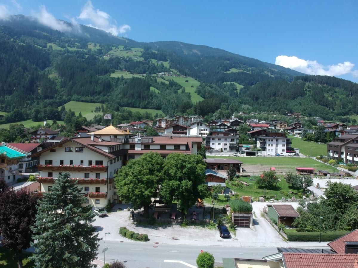 Gasthof Zum Loewen Aschau Im Zillertal Eksteriør billede