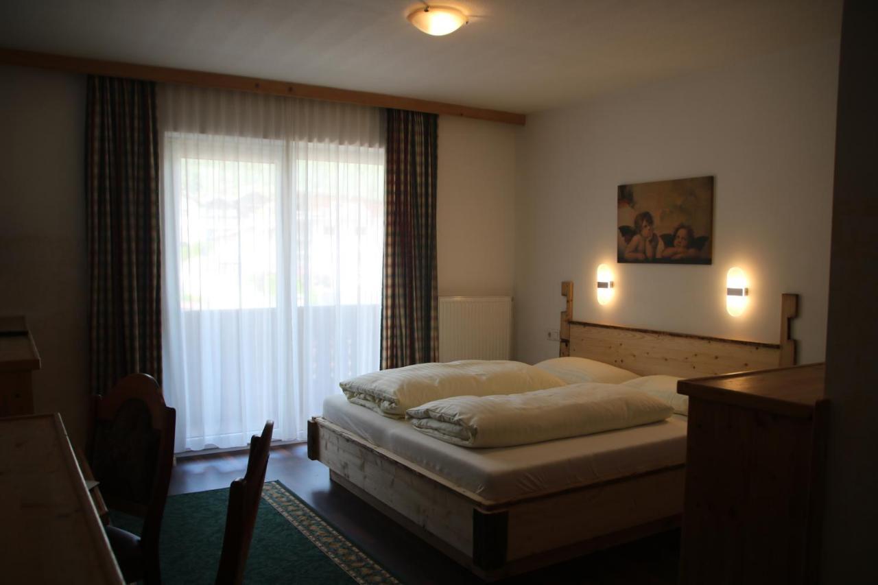 Gasthof Zum Loewen Aschau Im Zillertal Eksteriør billede