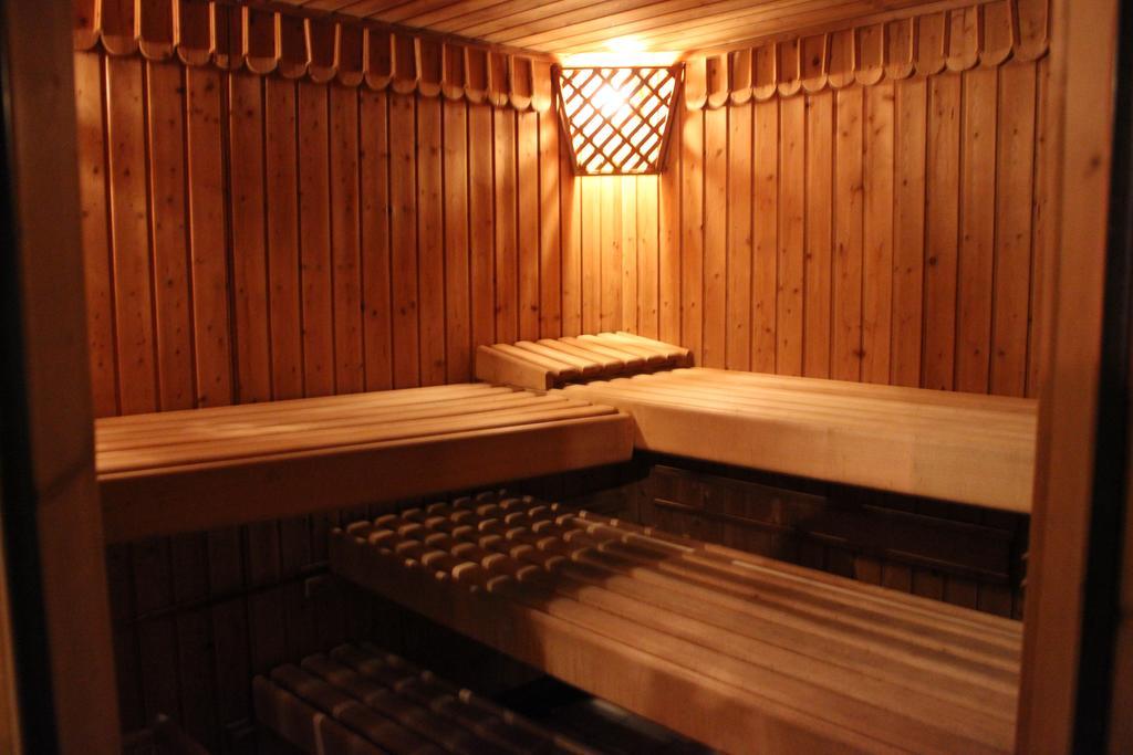 Gasthof Zum Loewen Aschau Im Zillertal Eksteriør billede